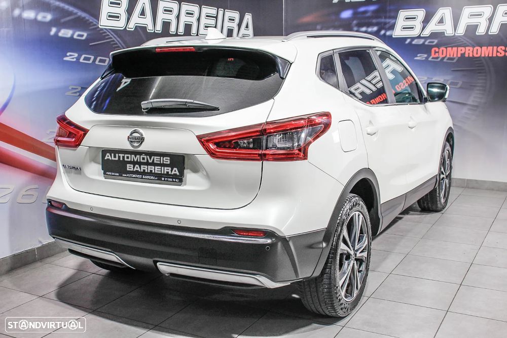 Nissan Qashqai 1.5 dCi N-Connecta RS+PS - 20