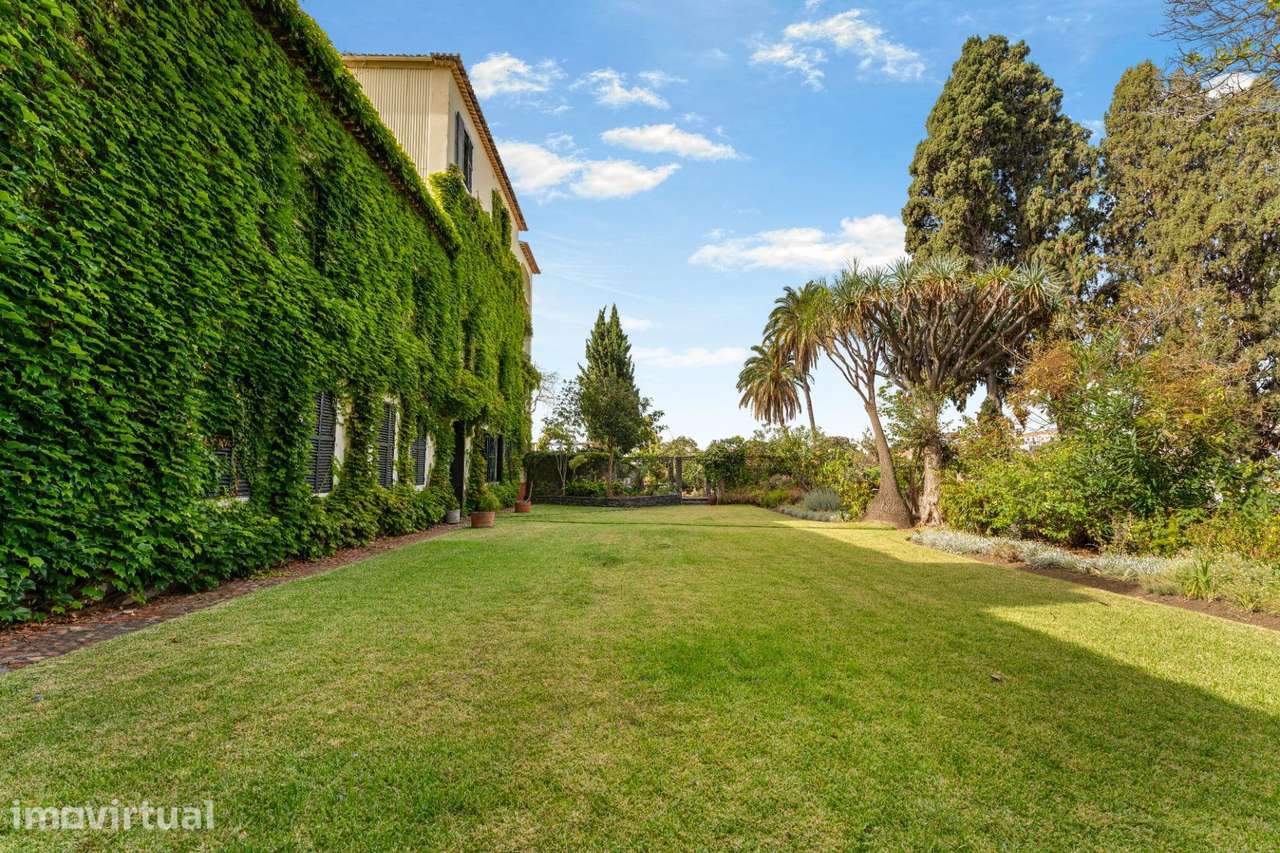 Quinta da Cova | Casa senhorial T6 sobre o Funchal - Grande imagem: 4/30