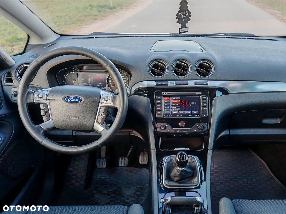 Ford S-Max 2.0 TDCi DPF Titanium - 8