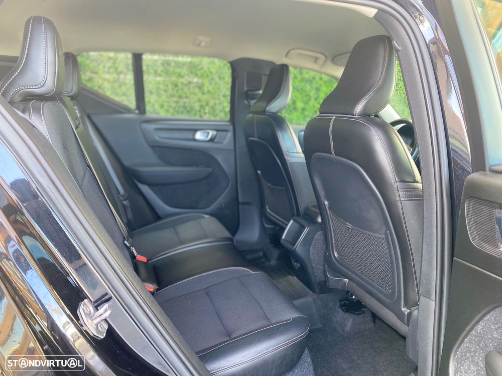 Volvo XC 40 2.0 D3 Momentum Plus - 20