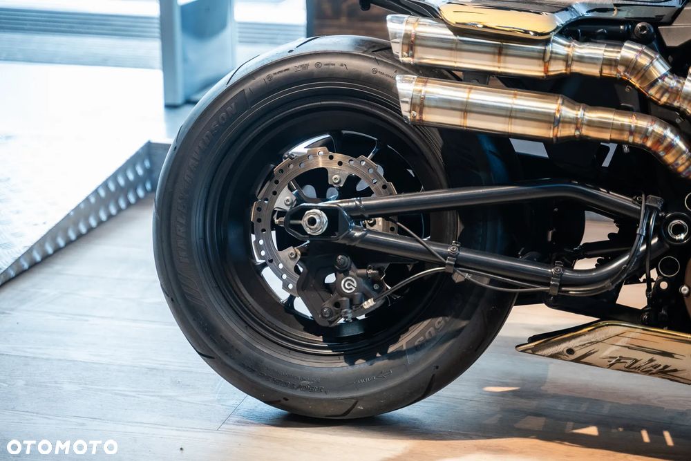 Harley-Davidson Sportster - 21