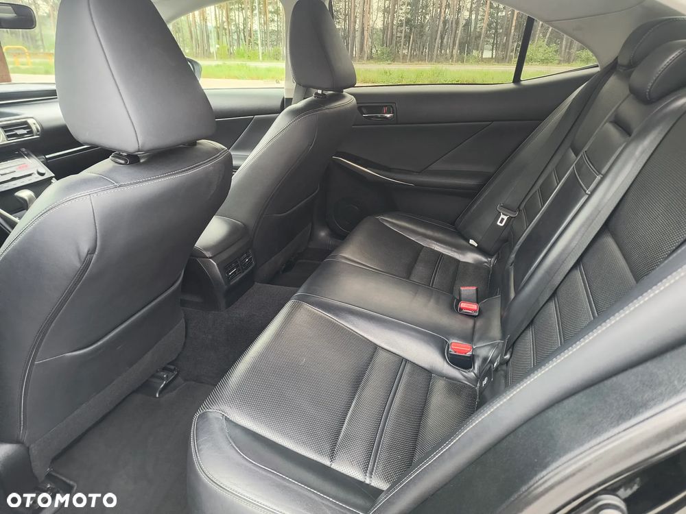 Lexus IS 250 Elegance - 13