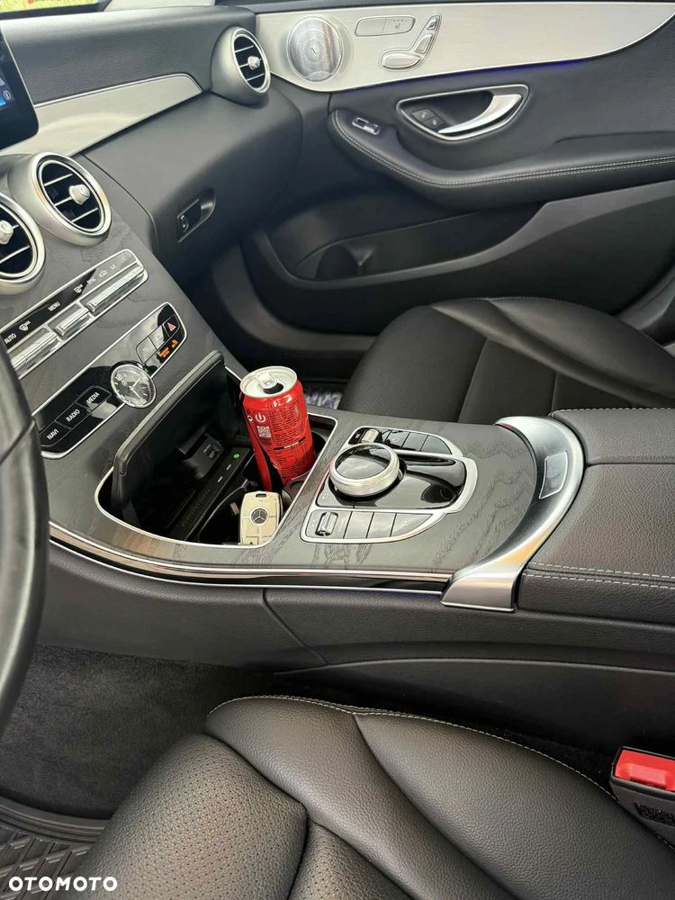 Mercedes-Benz Klasa C 300 4Matic 9G-TRONIC Avantgarde - 18