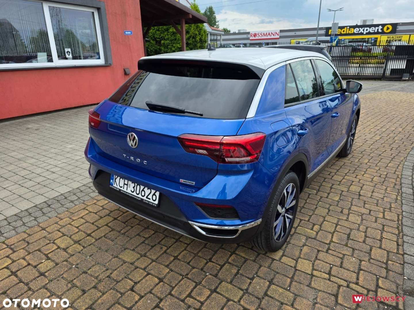 Volkswagen T-Roc - 7