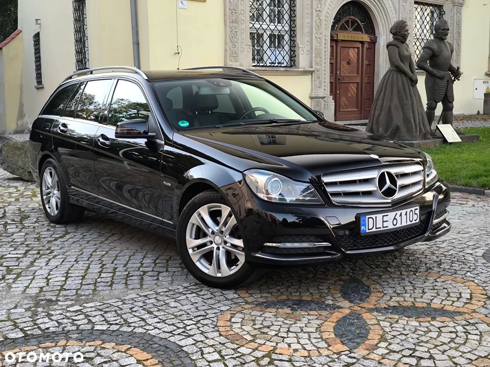 Mercedes-Benz Klasa C 220 T CDI DPF (BlueEFFICIENCY) 7G-TRONIC Avantgarde - 8