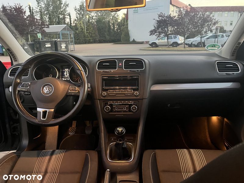 Volkswagen Golf 1.2 TSI MATCH - 15