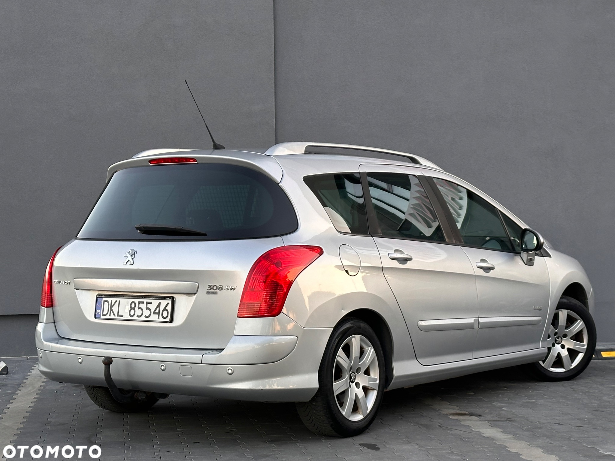 Peugeot 308 SW e-HDi FAP 115 Stop&Start Business Line Niveau 2 - 3