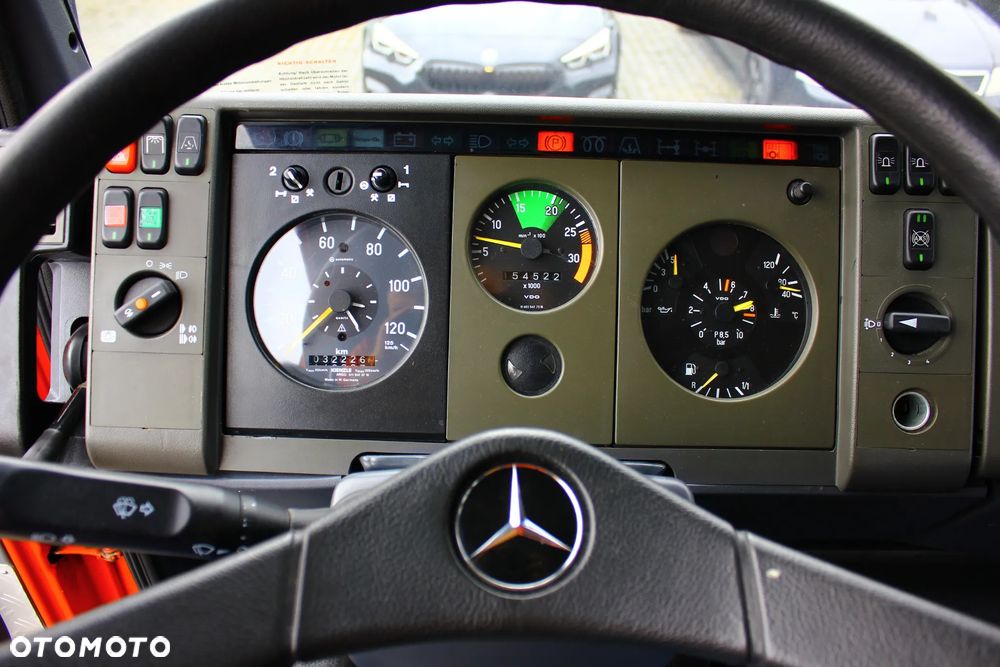 Mercedes-Benz 1124AF Samochód Specjalny -Pożarniczy  napęd 4x4 Mały Przebieg 32 tyś km Zbiornik Wody 2900L  Stan Perfekt - 24