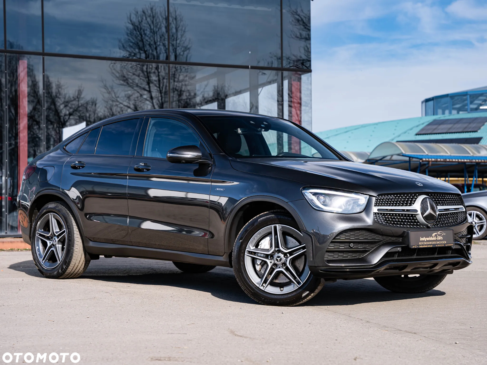 Mercedes-Benz GLC 200 d 4Matic 9G-TRONIC AMG Line Plus - 9