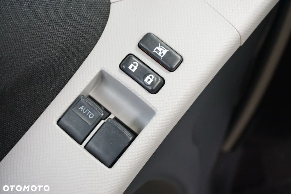 Toyota Yaris 1.0 VVT-i Comfort - 28