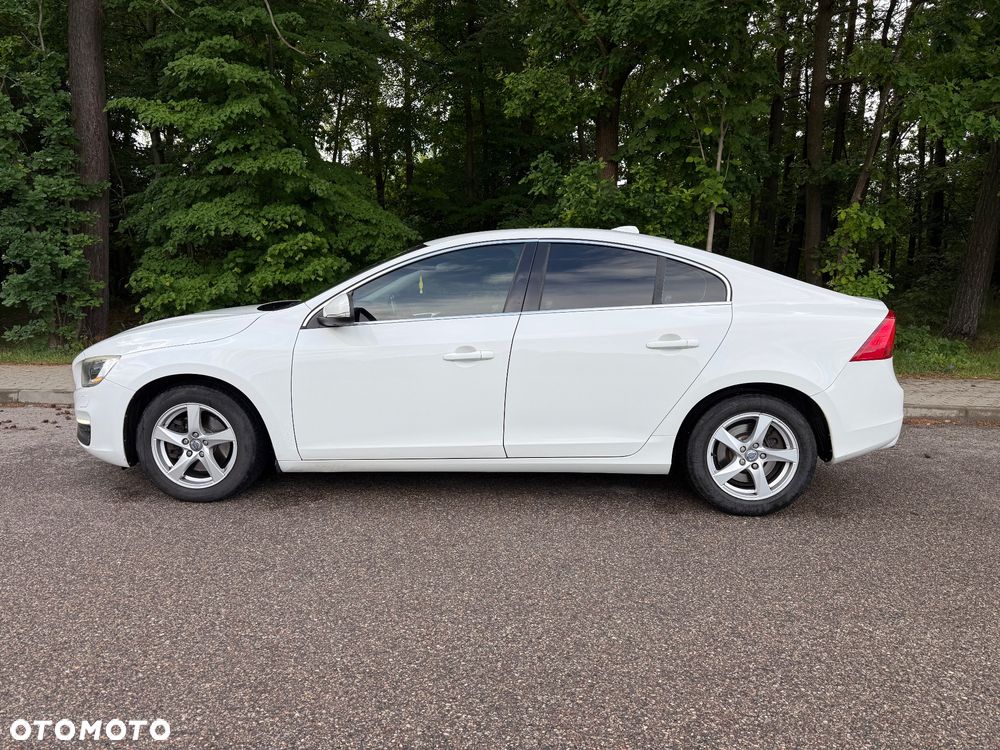 Volvo S60 D4 Drive-E R-Design Momentum - 5