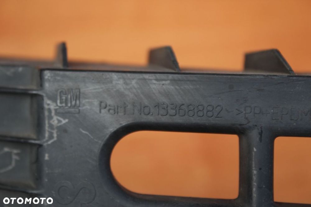 ŚLIZG WSPORNIK MOCOWANIE PODSTAWA LAMPY PRAWY OPEL ASTRA IV LIFTING  13368882 - 7