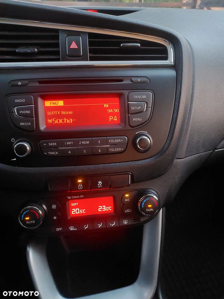 Kia Ceed 1.6 GDI Business Line - 19