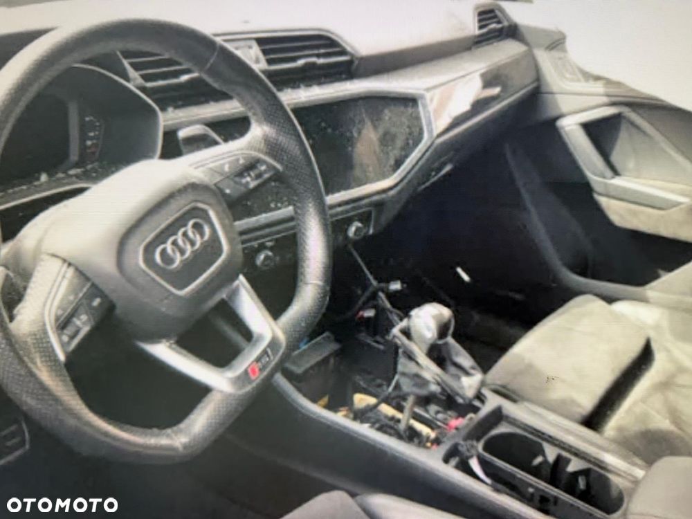 Audi RS Q3 Sportback - 14