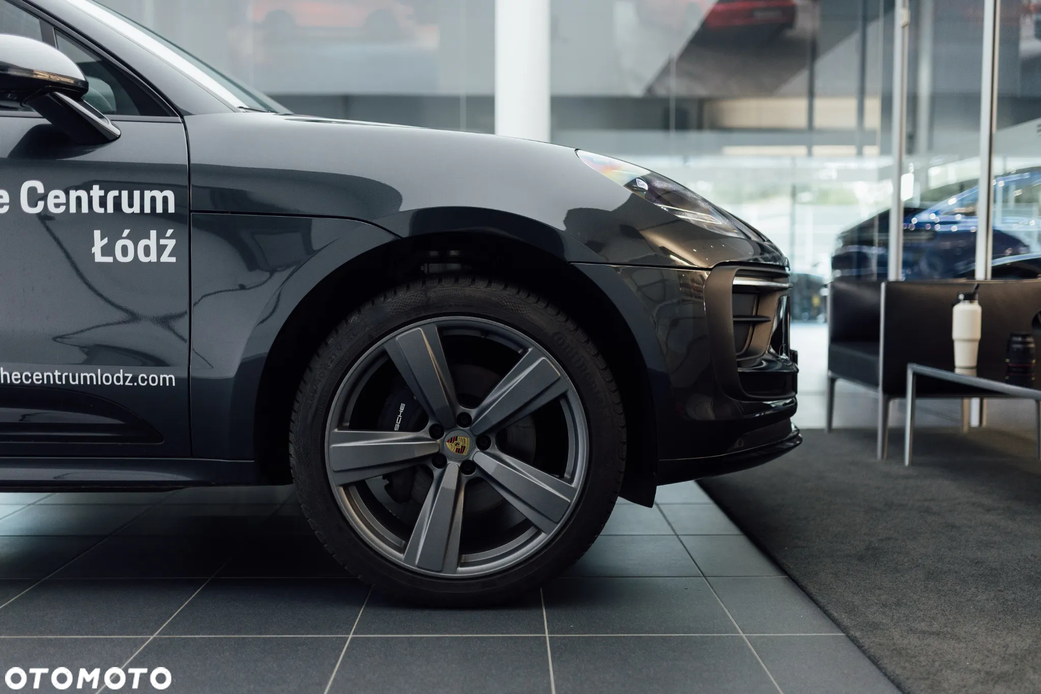 Porsche Macan Standard - 26