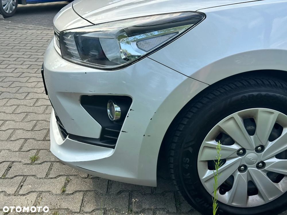 Kia Rio 1.0 T-GDI M DCT - 33