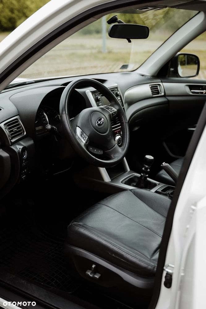Subaru Forester 2.0D XE 000 - 20