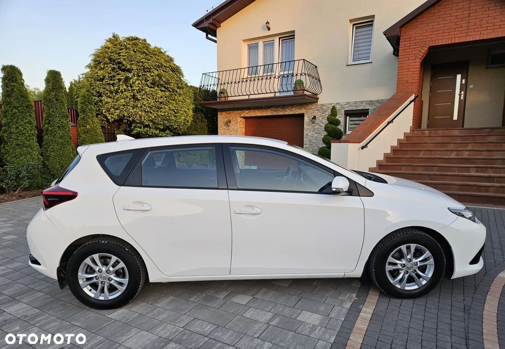 Toyota Auris 1.33 VVT-i Active - 12