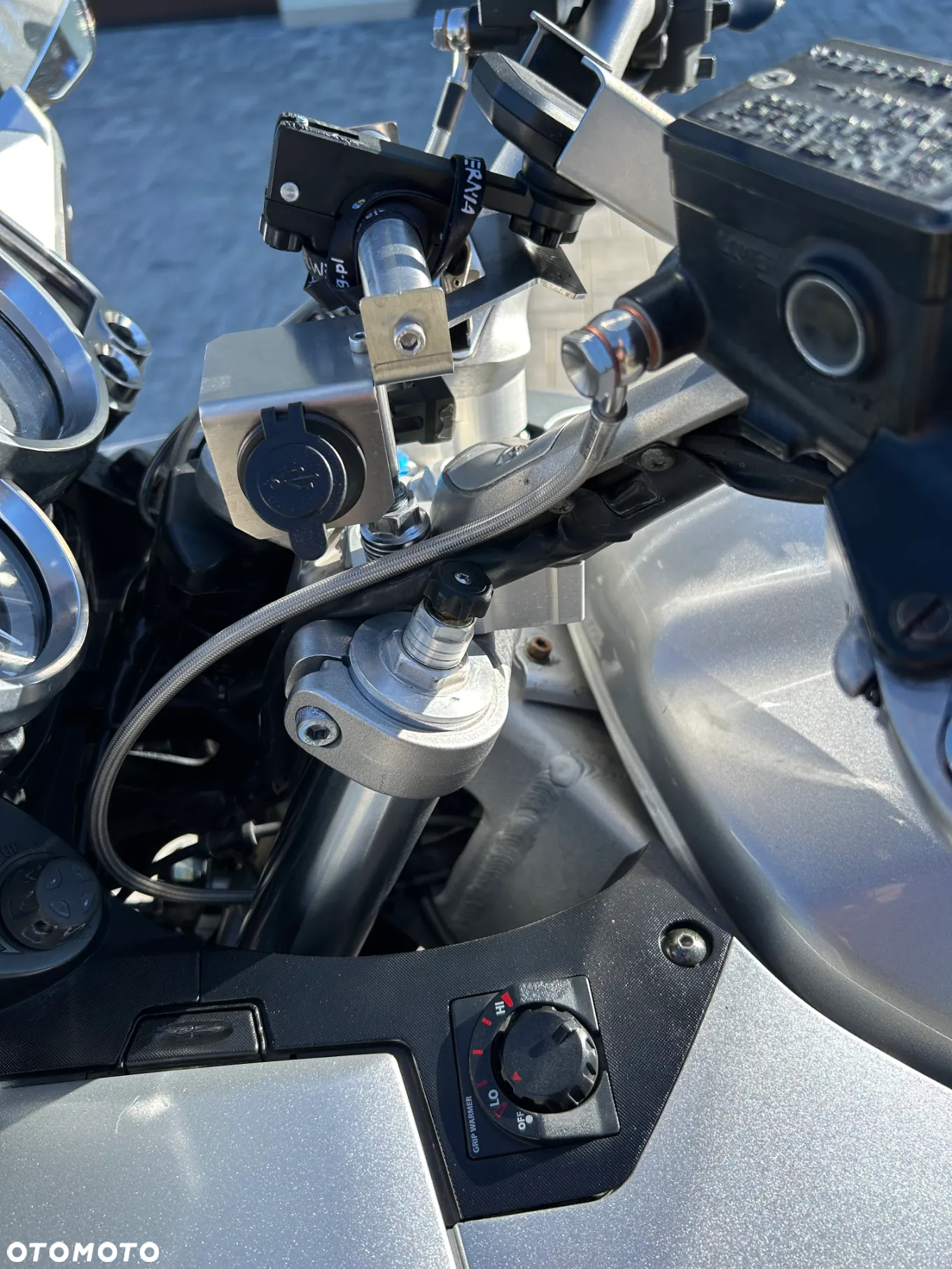 Yamaha FJR - 13