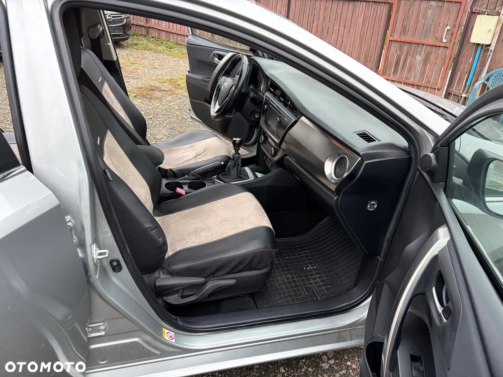 Toyota Auris 1.6 Valvematic Life - 7