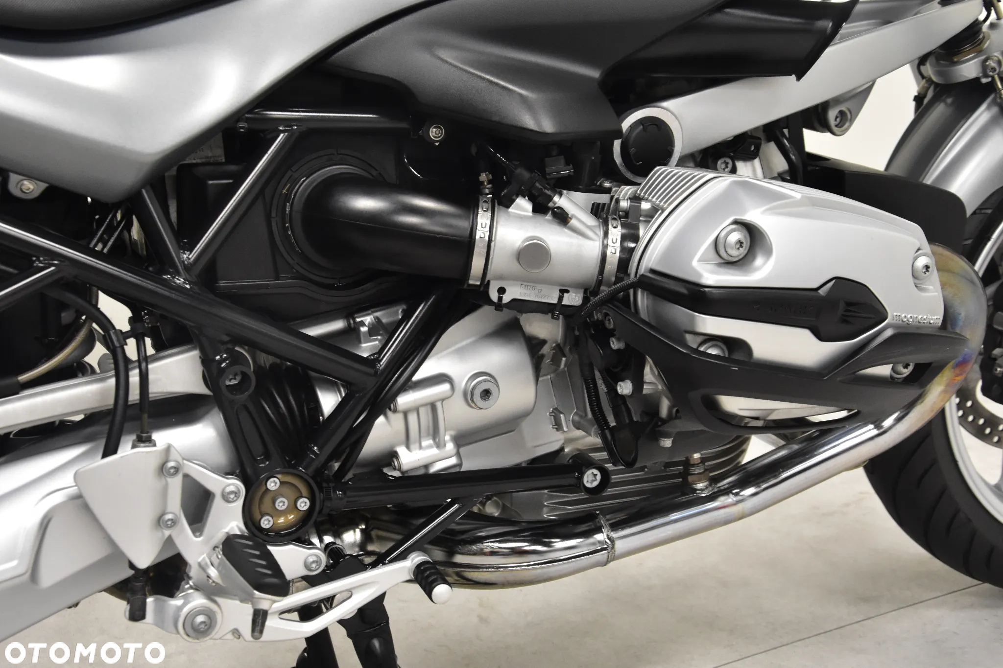 BMW R - 26
