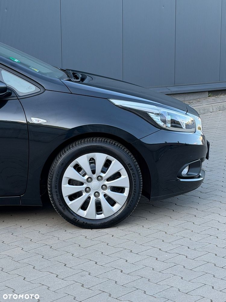 Kia Ceed 1.4 CVVT Spirit - 13