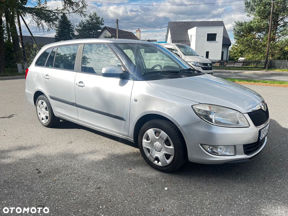 Skoda Fabia - 4