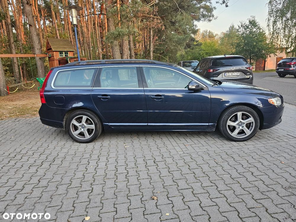 Volvo V70 D3 Momentum - 17