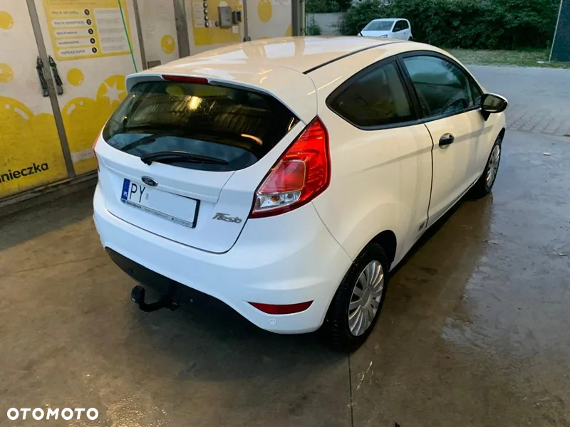 Ford Fiesta - 3