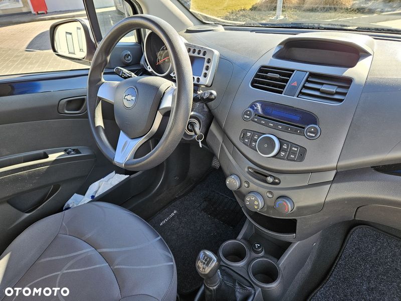 Chevrolet Spark 1.0 LS+ Design - 6