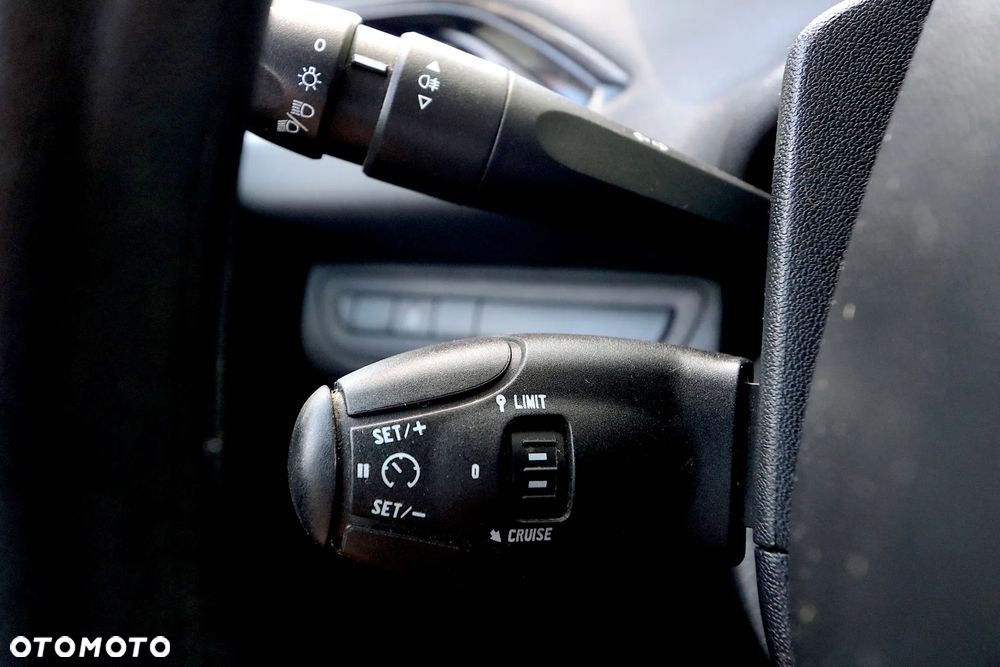 Peugeot 208 1.0 VTi Active - 36
