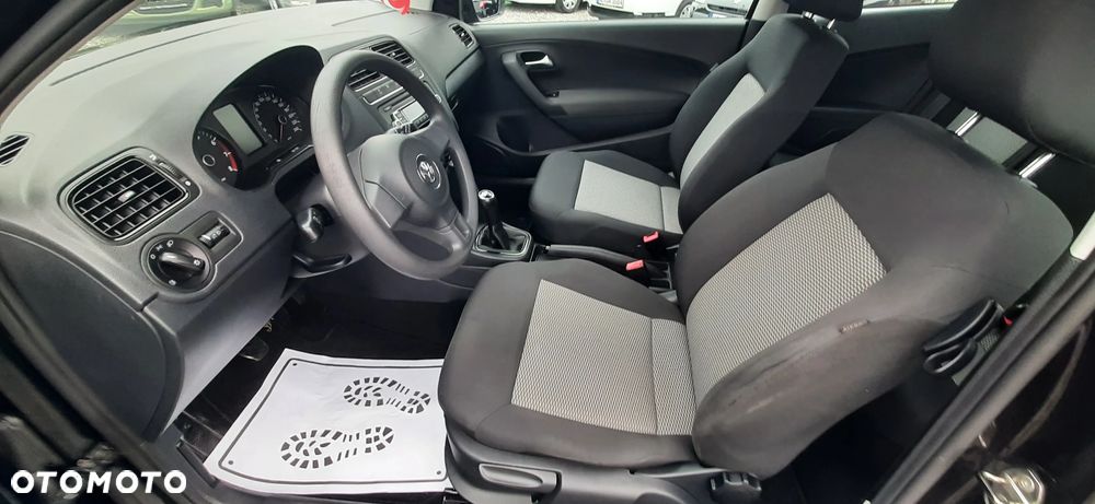Volkswagen Polo - 25