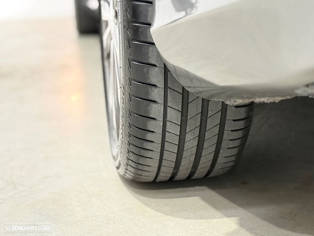 Mercedes-Benz CLA 180 - 37