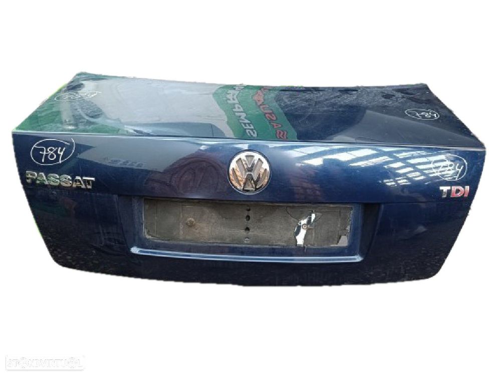 Tampa Mala Volkswagen Passat (3B3) - 1