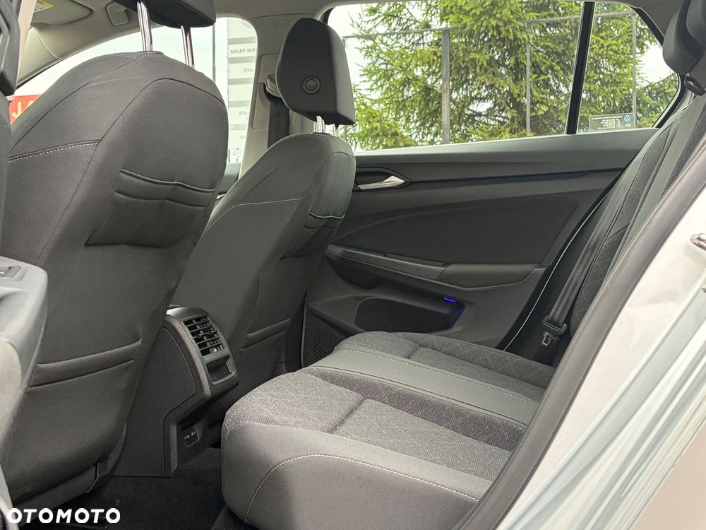 Volkswagen Golf 2.0 TDI Life - 32