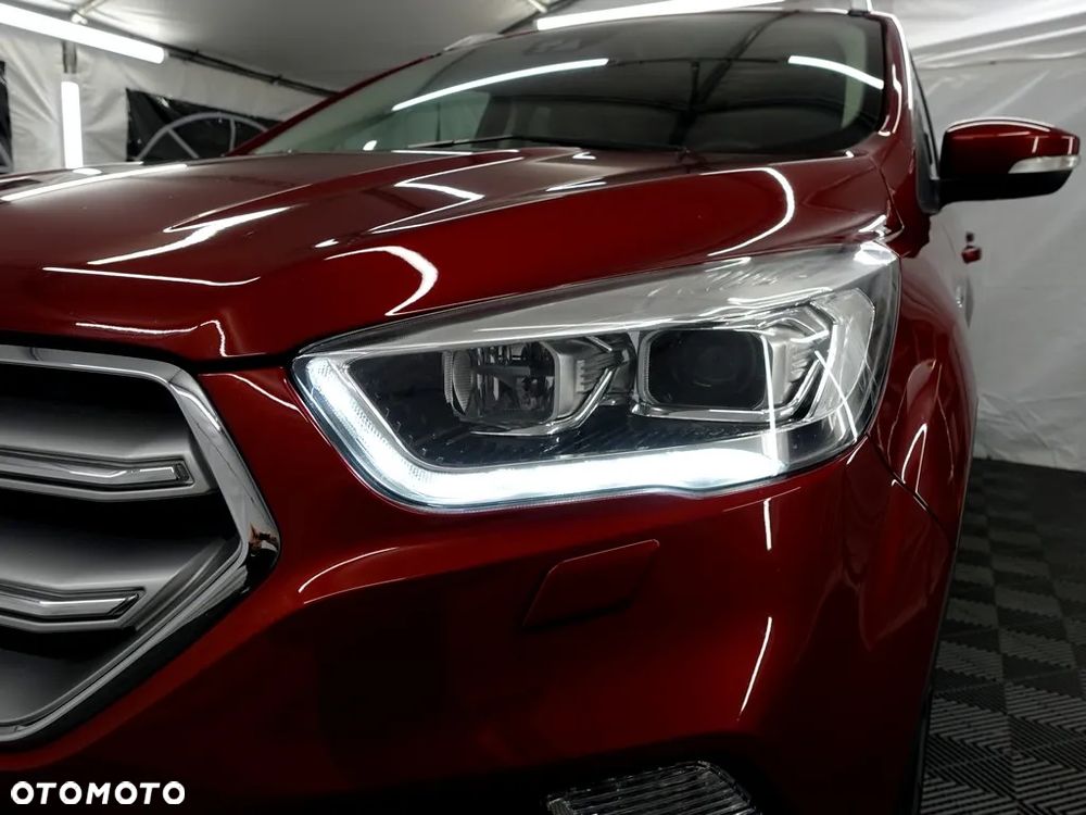 Ford Kuga 2.0 TDCi AWD Titanium - 31