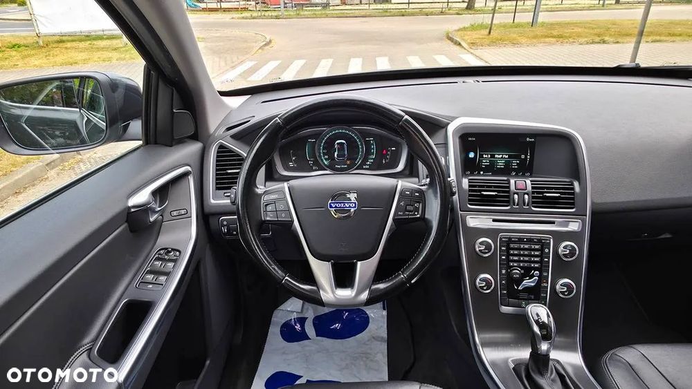 Volvo XC 60 D4 Geartronic Summum - 33