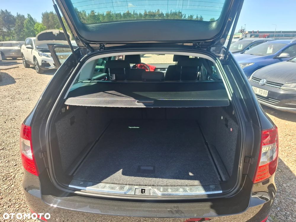 Skoda Superb 2.0 TDI Green tec DSG Ambition - 9