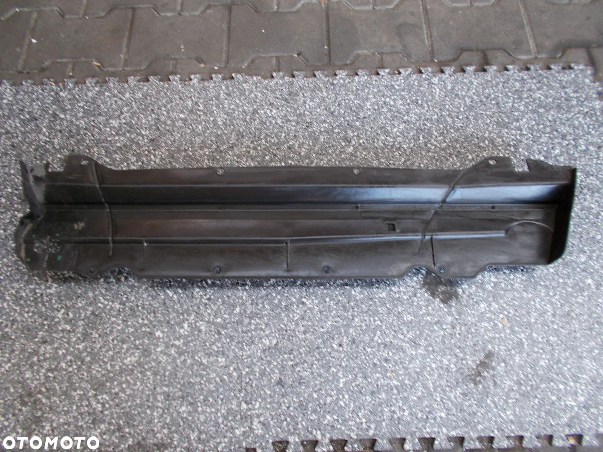 Prowadnica powietrza Custom JK21-V8B384 - 1