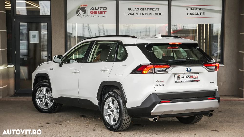 Toyota RAV4 2.5 Hybrid VVT-iE 4x2 Dynamic - 8