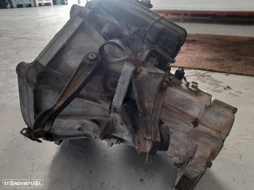 CAIXA VELOCIDADES FIAT CROMA 1986 - 1