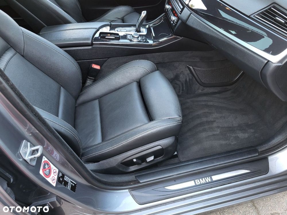 BMW Seria 5 - 34