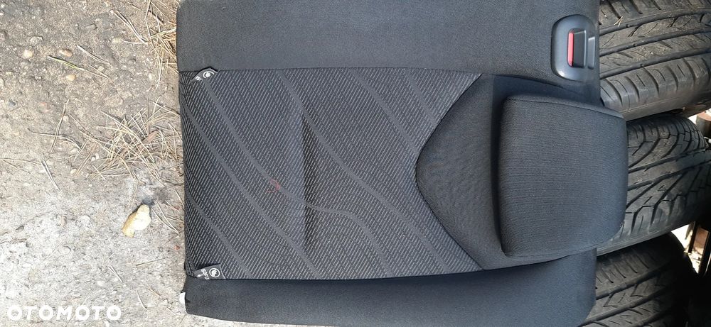 PEUGEOT 308 T7 5 drzwi EUROPA Siedzenia Fotele Kanapa tył oparcia Dobry stan bez przepaleń i wytarć - 5