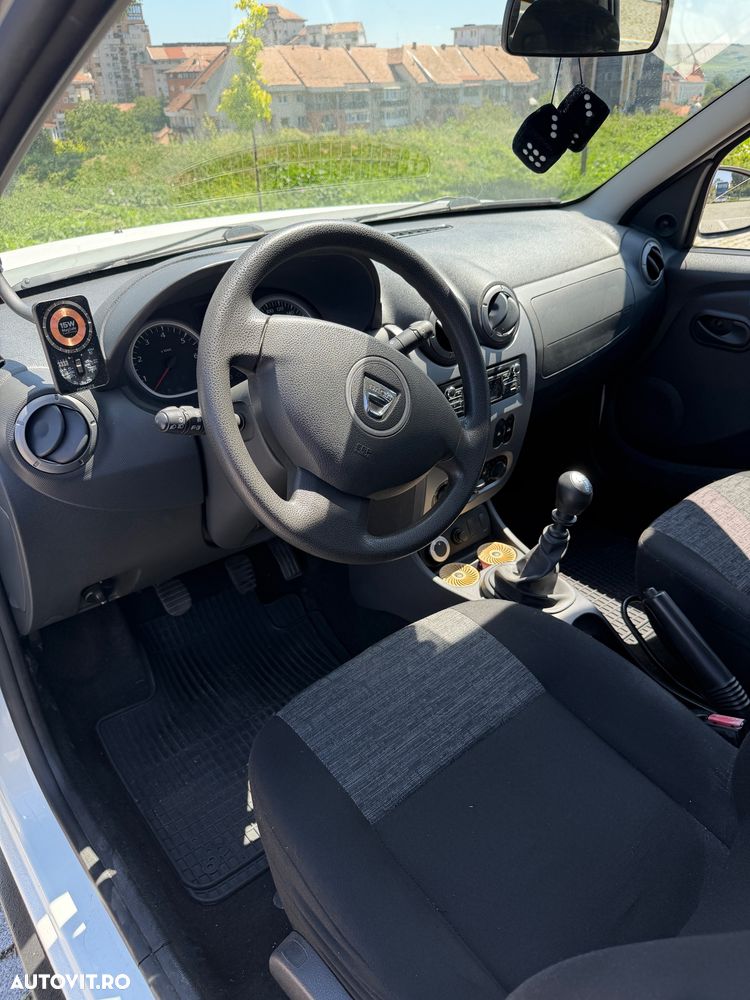 Dacia Duster 1.6 4x4 - 3