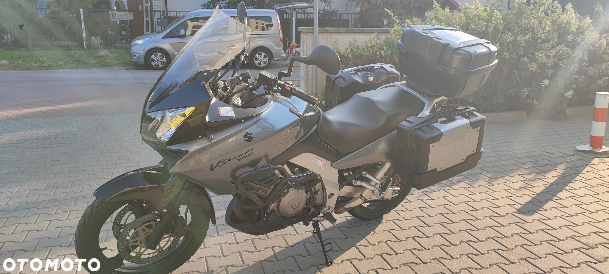 Suzuki DL - 7