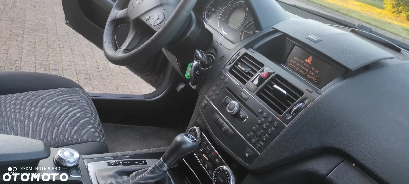 Mercedes-Benz Klasa C 220 T CDI DPF Automatik Avantgarde - 28