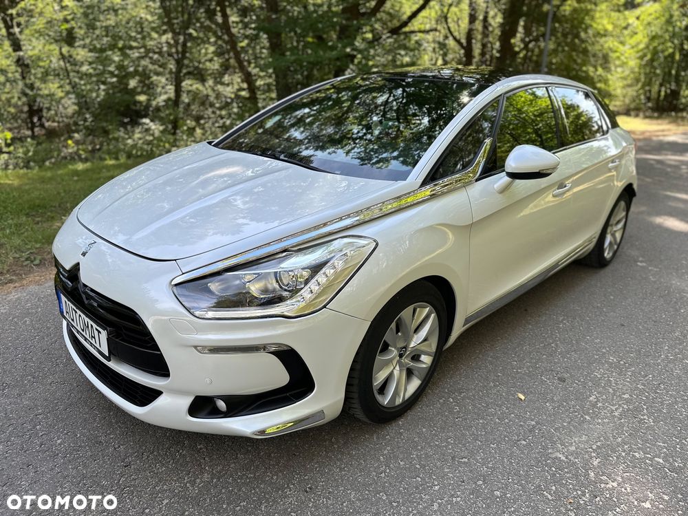 Citroën DS5 THP 155 SoChic - 29