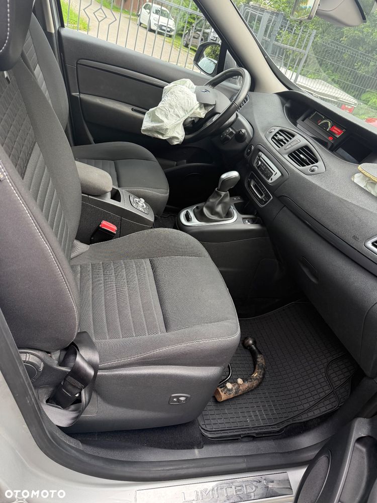 Renault Scenic 1.5 dCi Limited EDC - 5