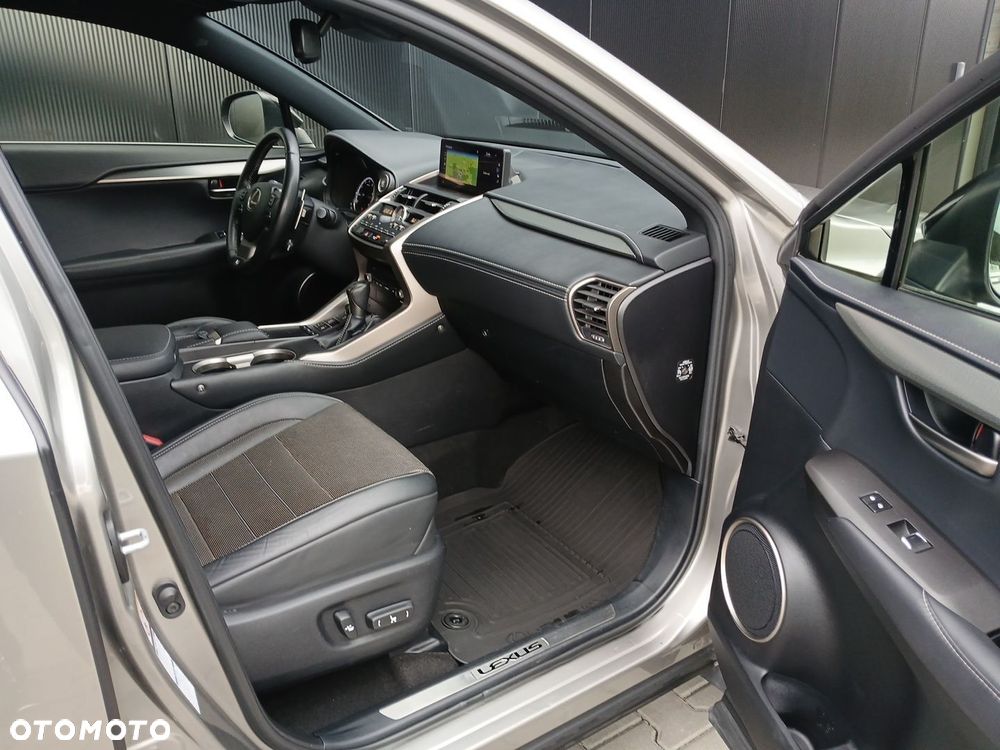 Lexus NX - 24