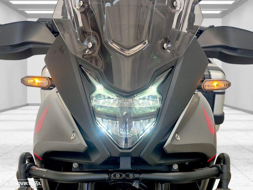 Honda Transalp XL750 - 10